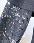 T-shirt noir manches dentelles - 𝐌𝐚𝐫𝐢𝐧𝐚𝟒𝟒𝐟𝐚𝐦𝐢𝐥𝐲