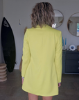 Ensemble short yellow