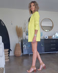 Ensemble short yellow