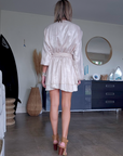 Robe beige et argentée