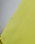 Ensemble short yellow