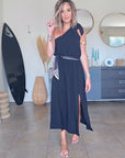 Robe asymétrique & ceinture ruban
