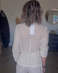 Veste cintrée en crochet