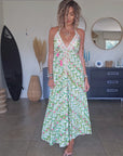 Robe verte dos nu en soie