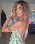 Robe verte dos nu en soie