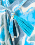 Robe bleue dos nu en soie