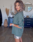 Short star en cuir
