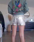 Short star en cuir