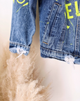 Veste en jean tag fluo