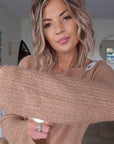 Pull doux ajouré beige foncé