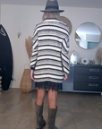 Gilet chaud ethnique noir et blanc - 𝐌𝐚𝐫𝐢𝐧𝐚𝟒𝟒𝐟𝐚𝐦𝐢𝐥𝐲