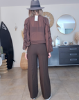 Pantalon marron à jambes larges