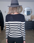 Pull marin noir et blanc