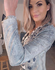 Veste cintrée esprit militaire avec strass