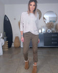 Pantalon cargo kaki - 𝐌𝐚𝐫𝐢𝐧𝐚𝟒𝟒𝐟𝐚𝐦𝐢𝐥𝐲