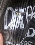 Veste en velours noir délavé à tags + pin's skull - 𝐌𝐚𝐫𝐢𝐧𝐚𝟒𝟒𝐟𝐚𝐦𝐢𝐥𝐲