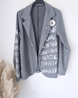 Veste à chevrons & tags + pin's skull rose - 𝐌𝐚𝐫𝐢𝐧𝐚𝟒𝟒𝐟𝐚𝐦𝐢𝐥𝐲