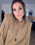 Pull beige foncé à empiècements effet superposition - 𝐌𝐚𝐫𝐢𝐧𝐚𝟒𝟒𝐟𝐚𝐦𝐢𝐥𝐲