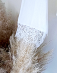 Pull blanc avec dentelle - 𝐌𝐚𝐫𝐢𝐧𝐚𝟒𝟒𝐟𝐚𝐦𝐢𝐥𝐲