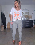 Haut blanc smiley orange fluo - 𝐌𝐚𝐫𝐢𝐧𝐚𝟒𝟒𝐟𝐚𝐦𝐢𝐥𝐲