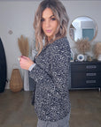 Veste léopard noire, blanche et grise - 𝐌𝐚𝐫𝐢𝐧𝐚𝟒𝟒𝐟𝐚𝐦𝐢𝐥𝐲