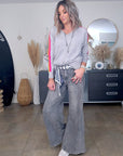 Pull gris clair à bandes latérales arc-en-ciel - 𝐌𝐚𝐫𝐢𝐧𝐚𝟒𝟒𝐟𝐚𝐦𝐢𝐥𝐲