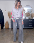 Pull gris clair à bandes latérales arc-en-ciel - 𝐌𝐚𝐫𝐢𝐧𝐚𝟒𝟒𝐟𝐚𝐦𝐢𝐥𝐲
