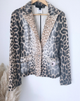 Veste en jean à imprimé léopard - 𝐌𝐚𝐫𝐢𝐧𝐚𝟒𝟒𝐟𝐚𝐦𝐢𝐥𝐲
