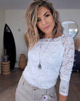 Haut blanc à dentelle - 𝐌𝐚𝐫𝐢𝐧𝐚𝟒𝟒𝐟𝐚𝐦𝐢𝐥𝐲