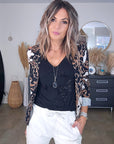 Veste cintrée à imprimé skull - 𝐌𝐚𝐫𝐢𝐧𝐚𝟒𝟒𝐟𝐚𝐦𝐢𝐥𝐲