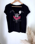 T-shirt noir à inscriptions militaires - 𝐌𝐚𝐫𝐢𝐧𝐚𝟒𝟒𝐟𝐚𝐦𝐢𝐥𝐲