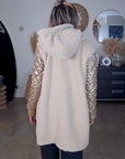 Manteau bouclette beige à manches dorées - 𝐌𝐚𝐫𝐢𝐧𝐚𝟒𝟒𝐟𝐚𝐦𝐢𝐥𝐲