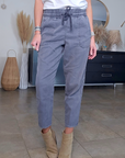 Pantalon gris coupe droite - 𝐌𝐚𝐫𝐢𝐧𝐚𝟒𝟒𝐟𝐚𝐦𝐢𝐥𝐲