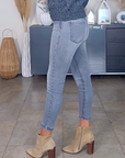 Jean slim fit gris delavé - 𝐌𝐚𝐫𝐢𝐧𝐚𝟒𝟒𝐟𝐚𝐦𝐢𝐥𝐲