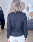 Sweat noir à cravate léopard - 𝐌𝐚𝐫𝐢𝐧𝐚𝟒𝟒𝐟𝐚𝐦𝐢𝐥𝐲