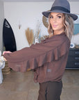 Chemise marron à volants