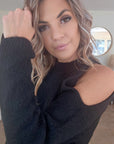 Pull chaud épaule dénudée - 𝐌𝐚𝐫𝐢𝐧𝐚𝟒𝟒𝐟𝐚𝐦𝐢𝐥𝐲