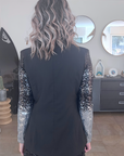 Veste cintrée avec manches en sequins - 𝐌𝐚𝐫𝐢𝐧𝐚𝟒𝟒𝐟𝐚𝐦𝐢𝐥𝐲