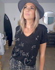 T-shirt noir avec perles bijoux