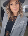 Veste grise à carreaux et sequins - 𝐌𝐚𝐫𝐢𝐧𝐚𝟒𝟒𝐟𝐚𝐦𝐢𝐥𝐲