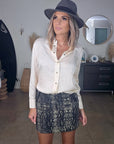 Chemise fluide à imprimé en relief - 𝐌𝐚𝐫𝐢𝐧𝐚𝟒𝟒𝐟𝐚𝐦𝐢𝐥𝐲