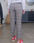 Pantalon chic à carreaux