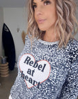 Pull léo rebel