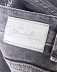 Jean slim noir delavé