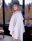 Manteau cape écru chiné
