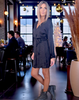 Robe noire skull en relief