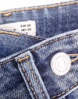 Jean bleu coupe droite à ceinture asymétrique. - 𝐌𝐚𝐫𝐢𝐧𝐚𝟒𝟒𝐟𝐚𝐦𝐢𝐥𝐲