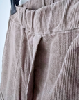 Pantalon cargo velours beige - 𝐌𝐚𝐫𝐢𝐧𝐚𝟒𝟒𝐟𝐚𝐦𝐢𝐥𝐲