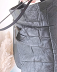 Jupe vert-kaki 100% cuir d'agneau froissé - 𝐌𝐚𝐫𝐢𝐧𝐚𝟒𝟒𝐟𝐚𝐦𝐢𝐥𝐲