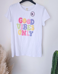 Tee-shirt blanc Good Vibes - 𝐌𝐚𝐫𝐢𝐧𝐚𝟒𝟒𝐟𝐚𝐦𝐢𝐥𝐲